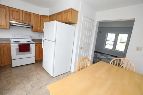 66 Preston Street Hillsborough NH 03244