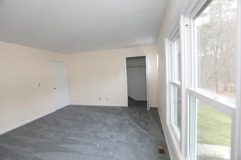 66 Preston Street Hillsborough NH 03244