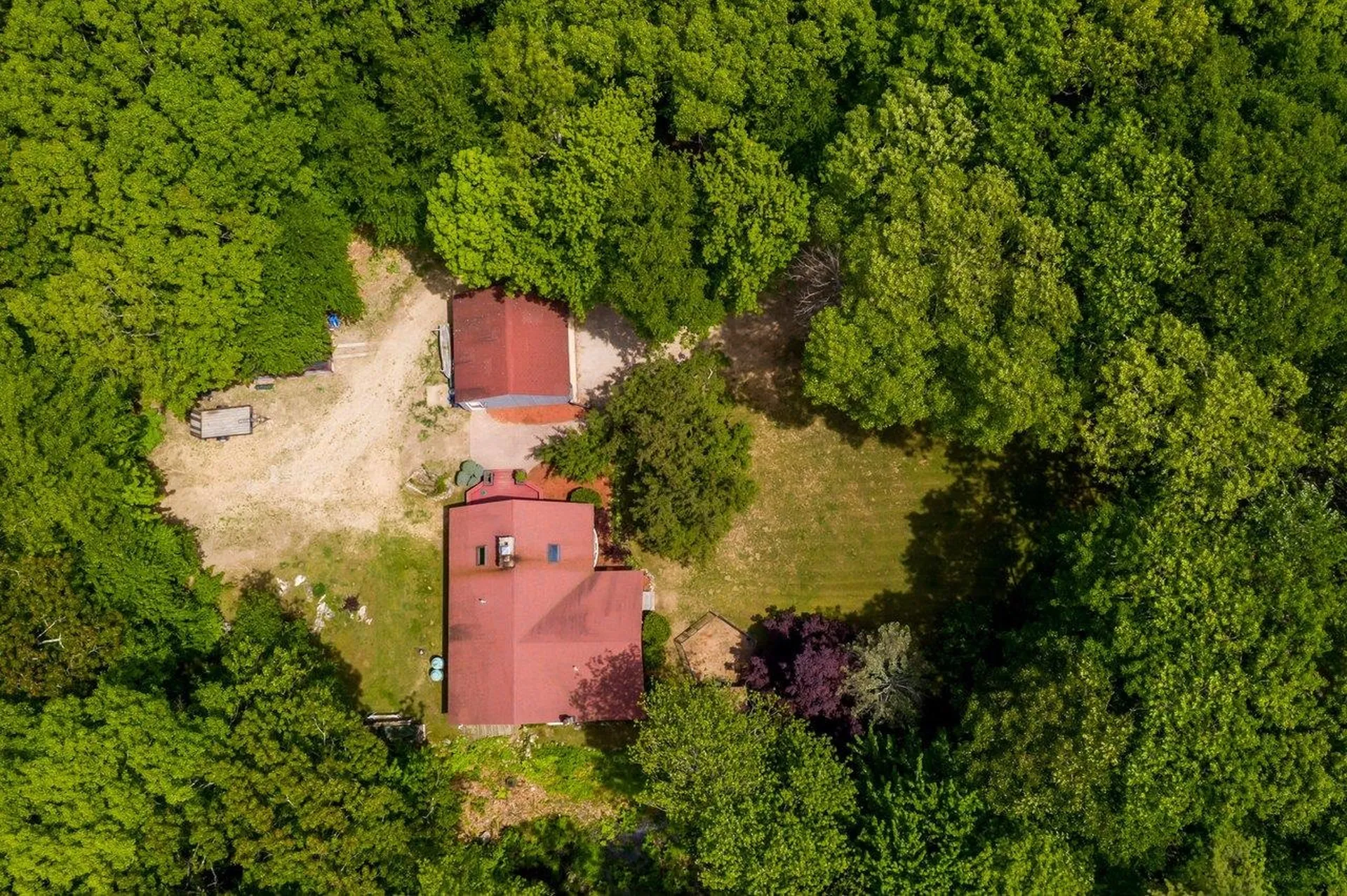 19 Seavey Road Danville NH 03819