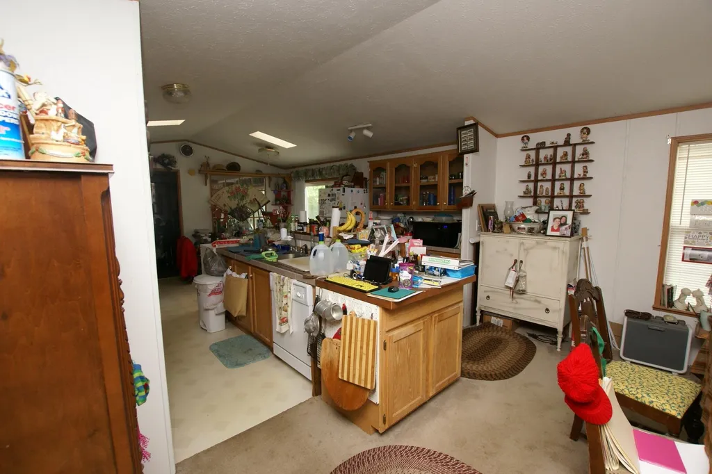 19 Juniper Drive Farmington NH 03835