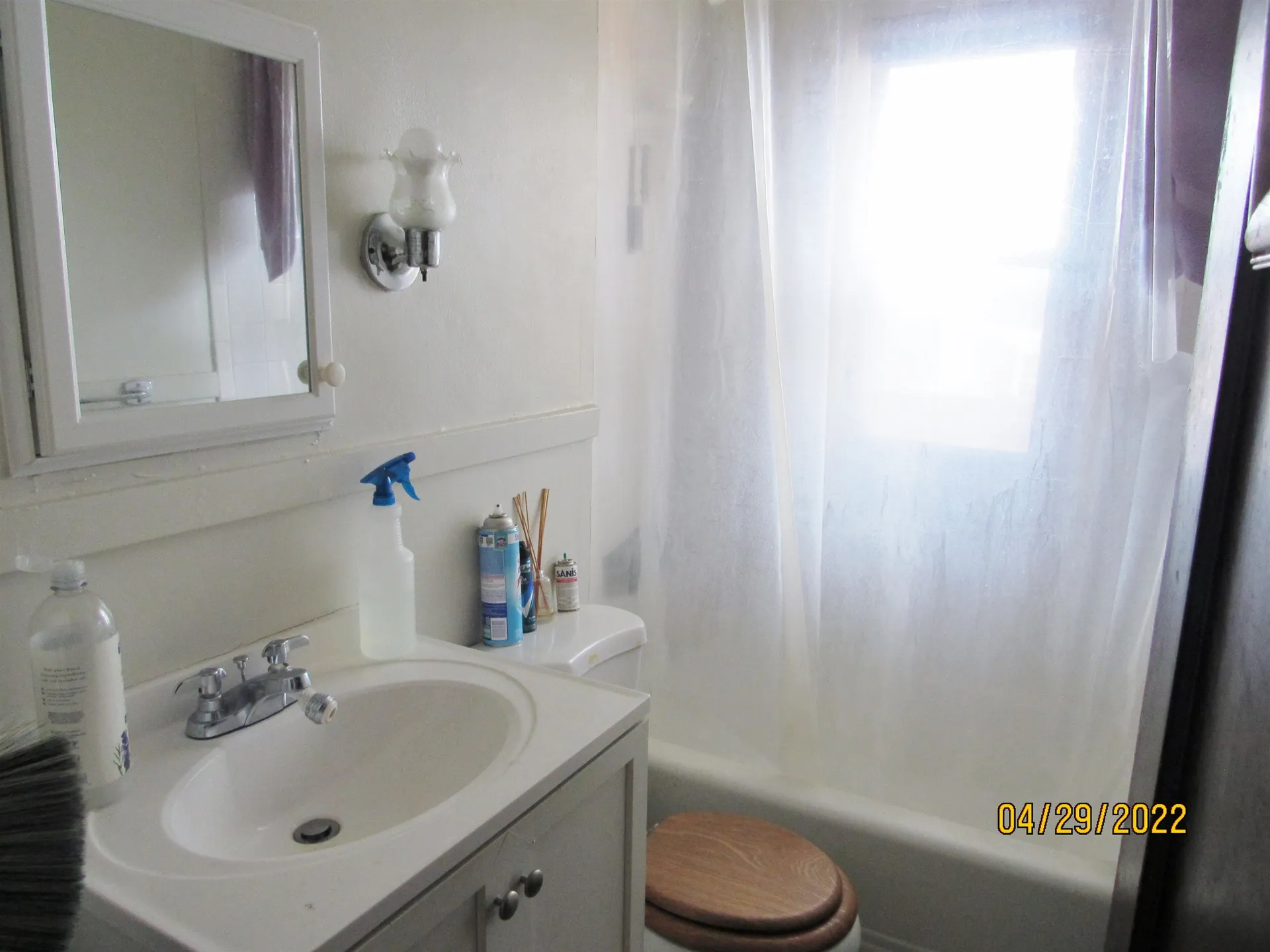 174 Concord Street Manchester NH 03104