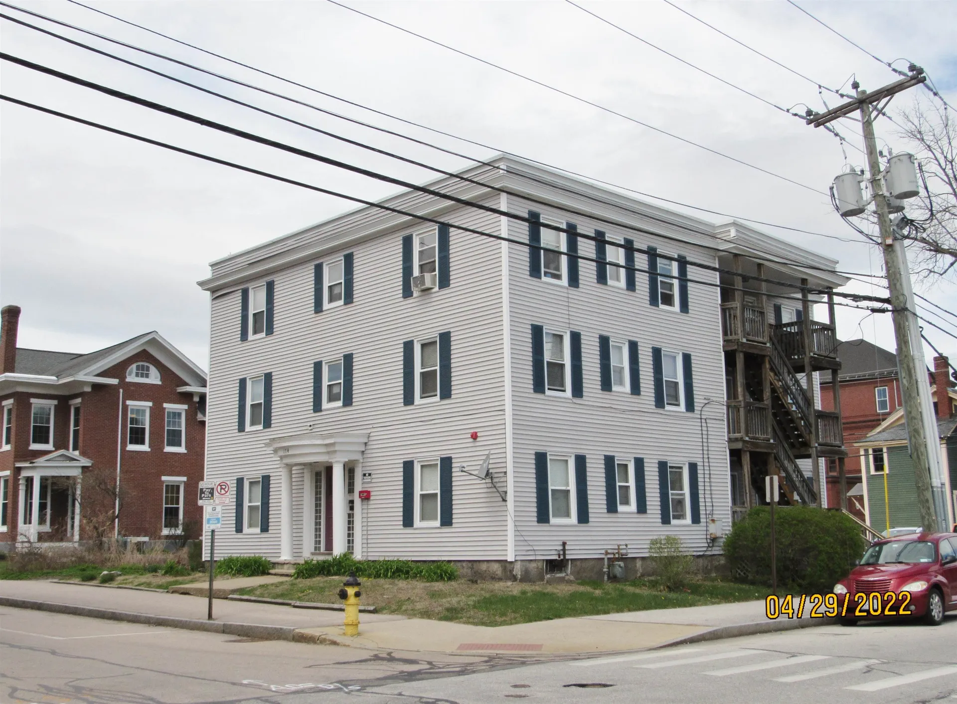 174 Concord Street Manchester NH 03104