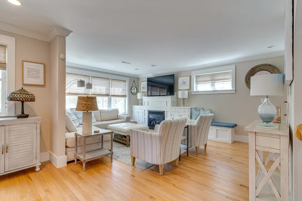 434 High Street Hampton NH 03842
