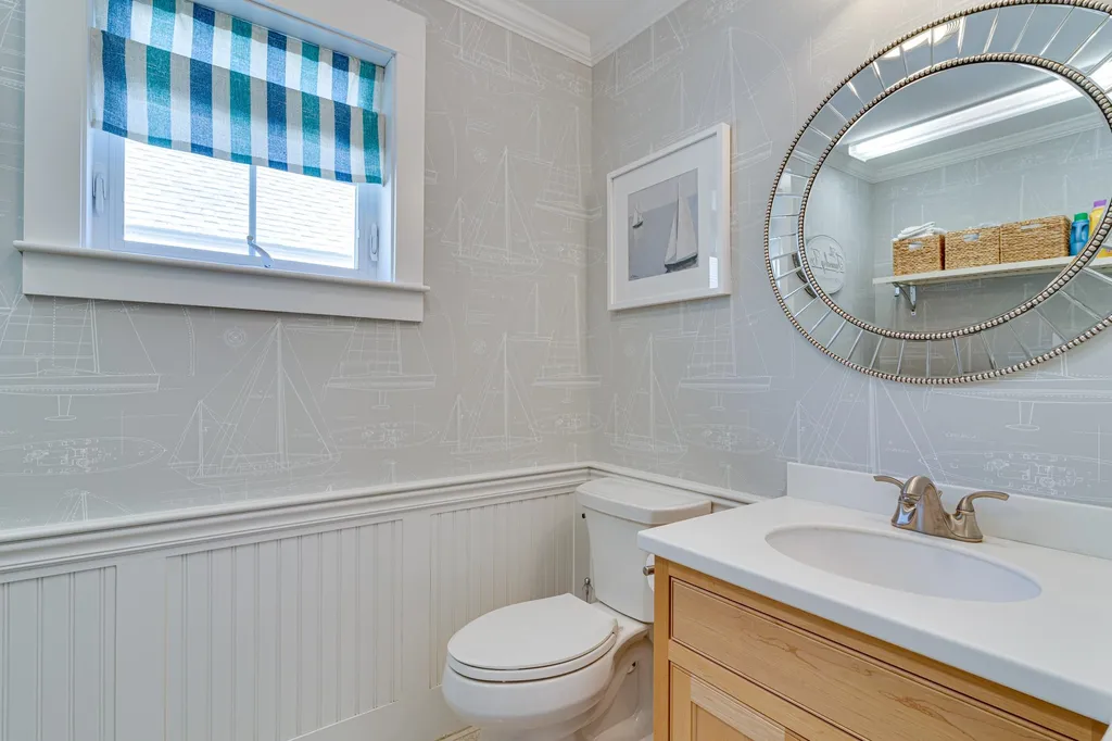434 High Street Hampton NH 03842