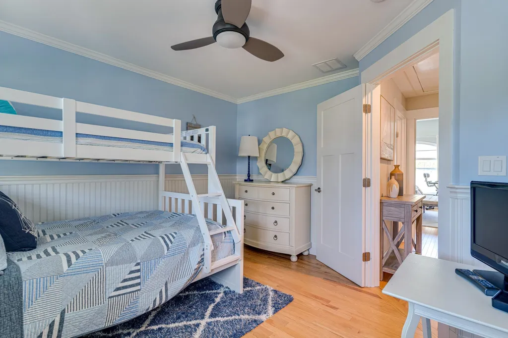 434 High Street Hampton NH 03842