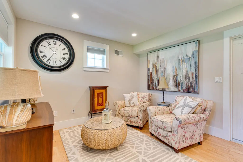 434 High Street Hampton NH 03842
