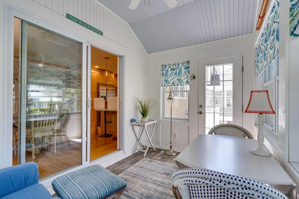434 High Street Hampton NH 03842