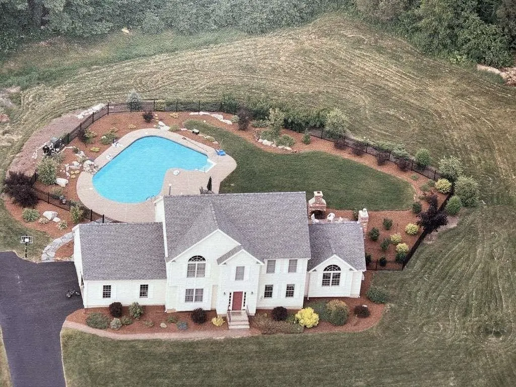 5 Golfview Road Windham NH 03087