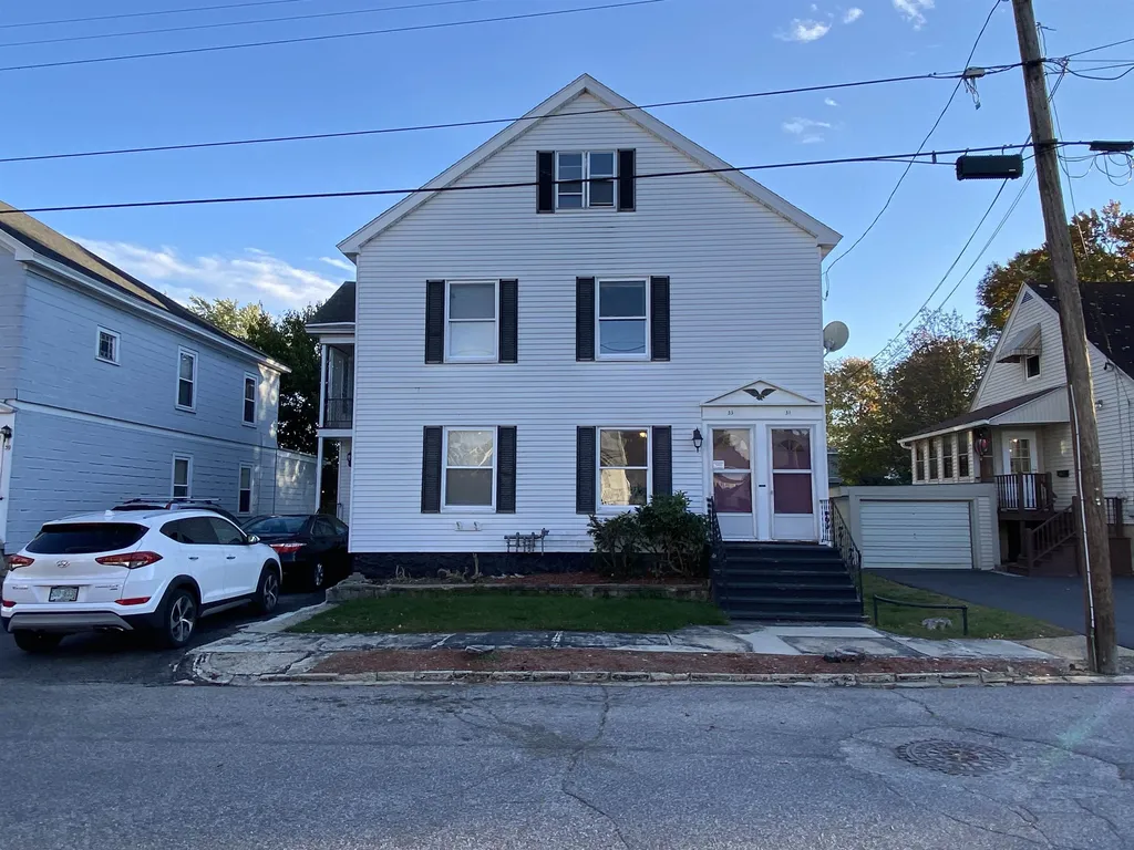 31 Glendale Avenue Manchester NH 03103
