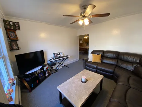 31 Glendale Avenue Manchester NH 03103