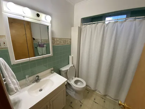 31 Glendale Avenue Manchester NH 03103