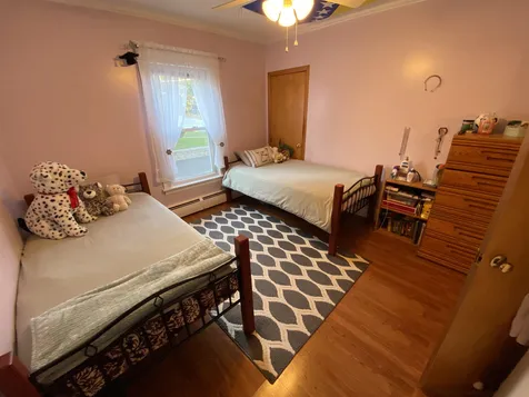 31 Glendale Avenue Manchester NH 03103