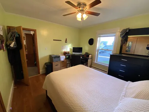31 Glendale Avenue Manchester NH 03103