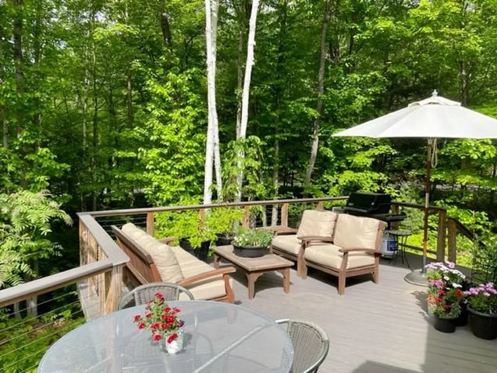 29 River Ridge Road Plymouth NH 03264