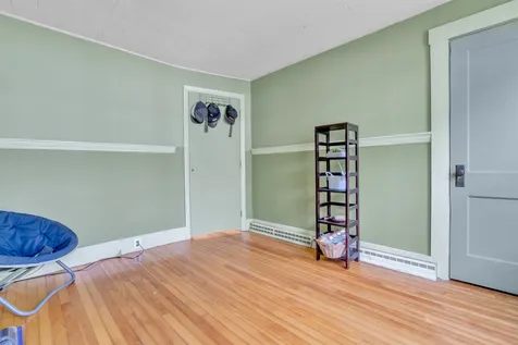 10 Gray Avenue Farmington NH 03835