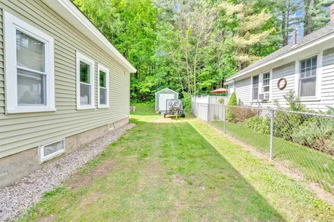 10 Gray Avenue Farmington NH 03835