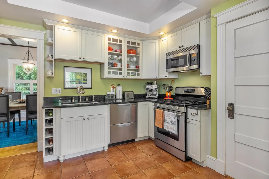 653 Greenland Road Portsmouth NH 03801