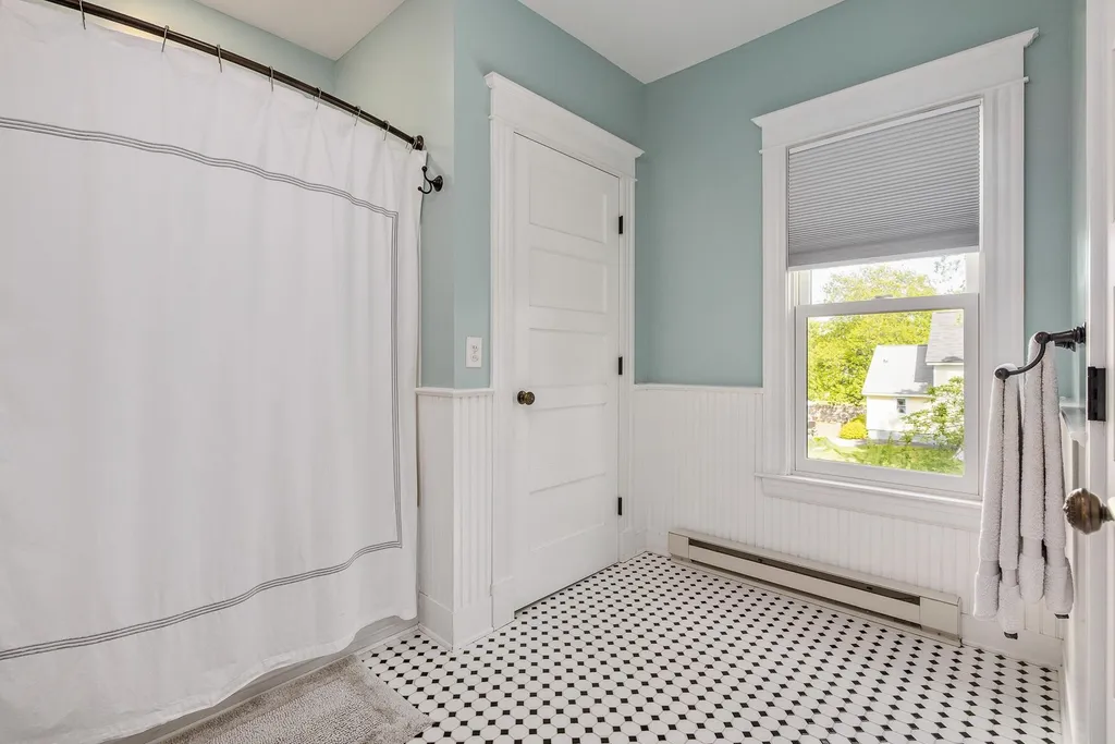 653 Greenland Road Portsmouth NH 03801