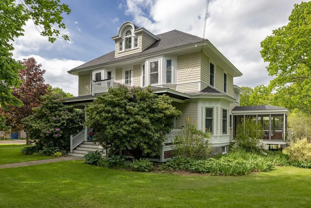 653 Greenland Road Portsmouth NH 03801