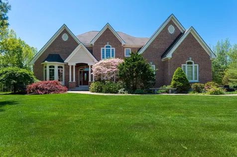 3 Bartlett Drive Bedford NH 03110