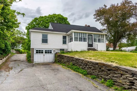 134 S Pleasant Street Bradford VT 05033