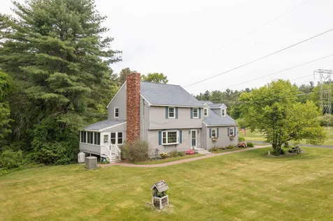 140 Castle Hill Road Windham NH 03087