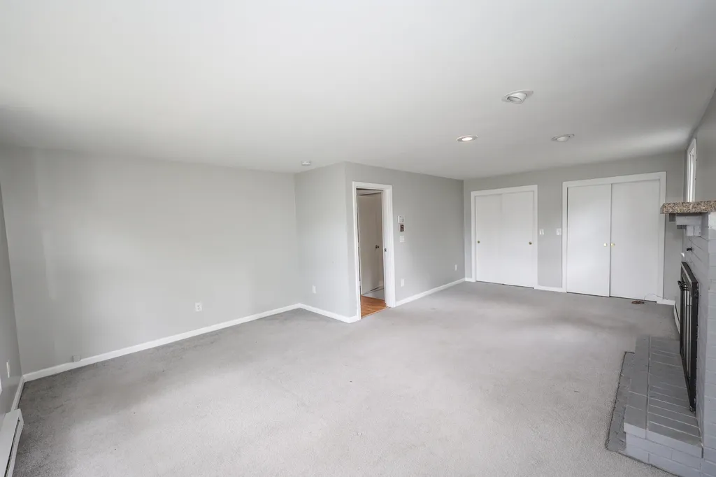 117 Ramsay Street Manchester NH 03103