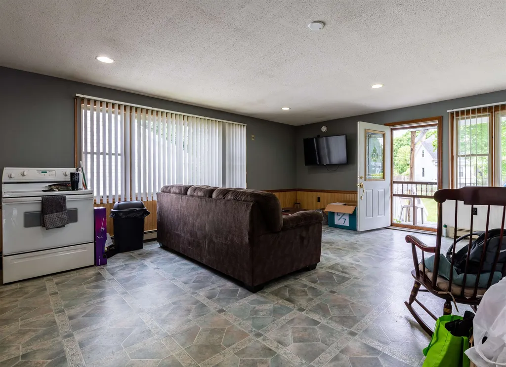 29 Walnut Street Rochester NH 03867