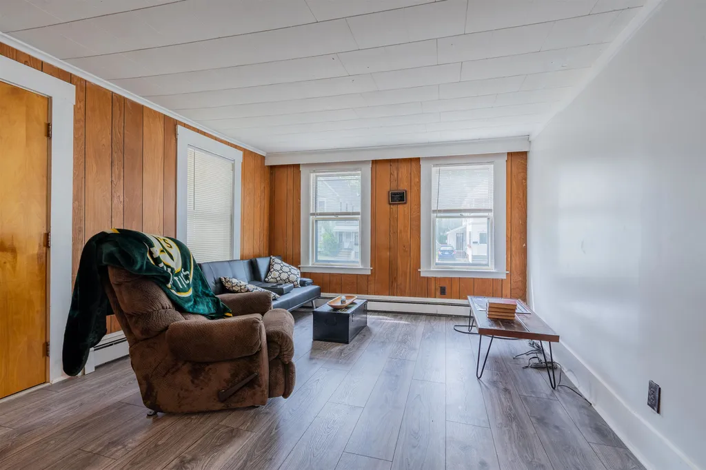 29 Walnut Street Rochester NH 03867