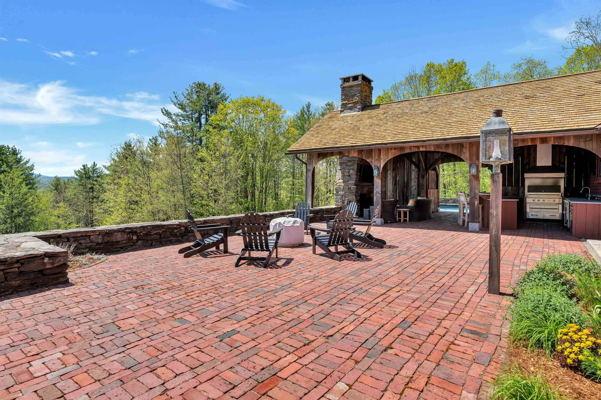 271 Baker Turn Hartford VT 05059