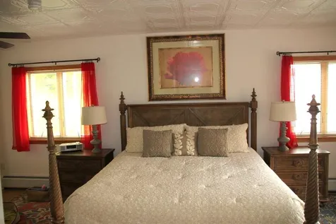25 Leland Lane Glover VT 05839