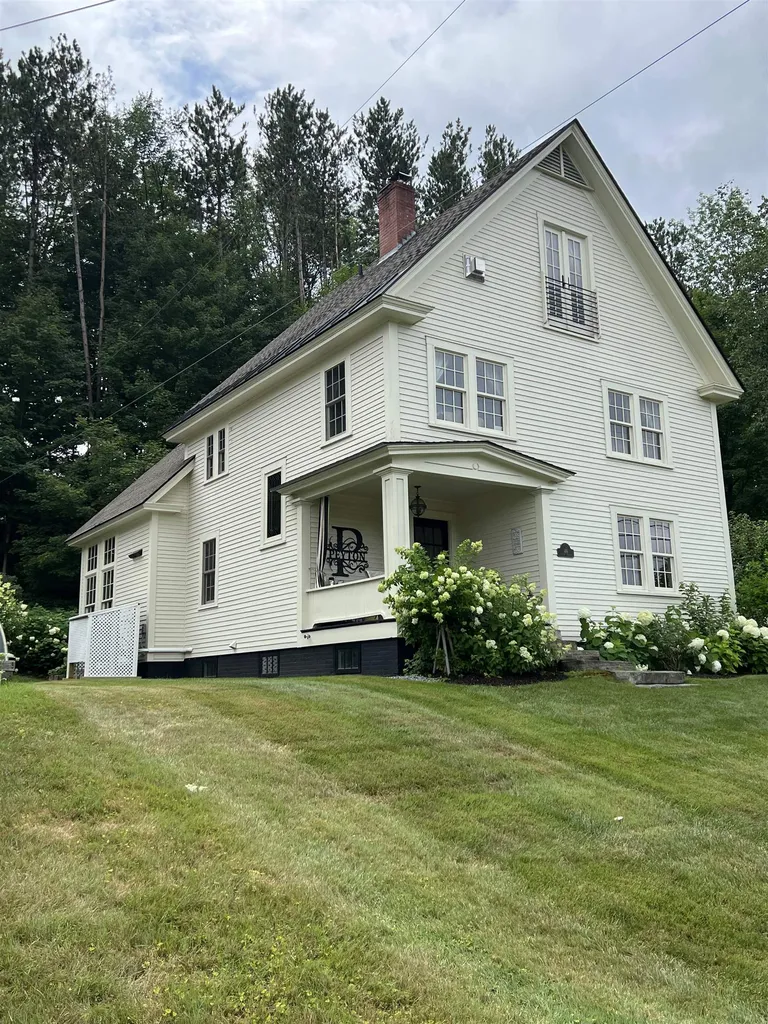 146 River Street Hartford VT 05059