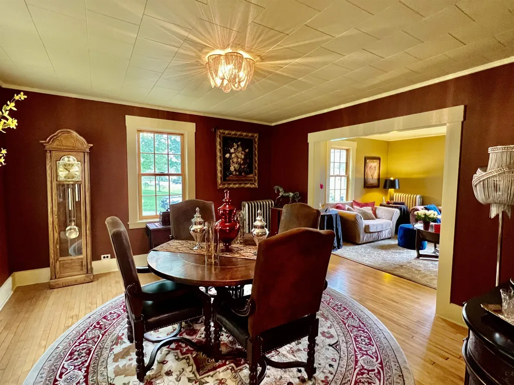 146 River Street Hartford VT 05059