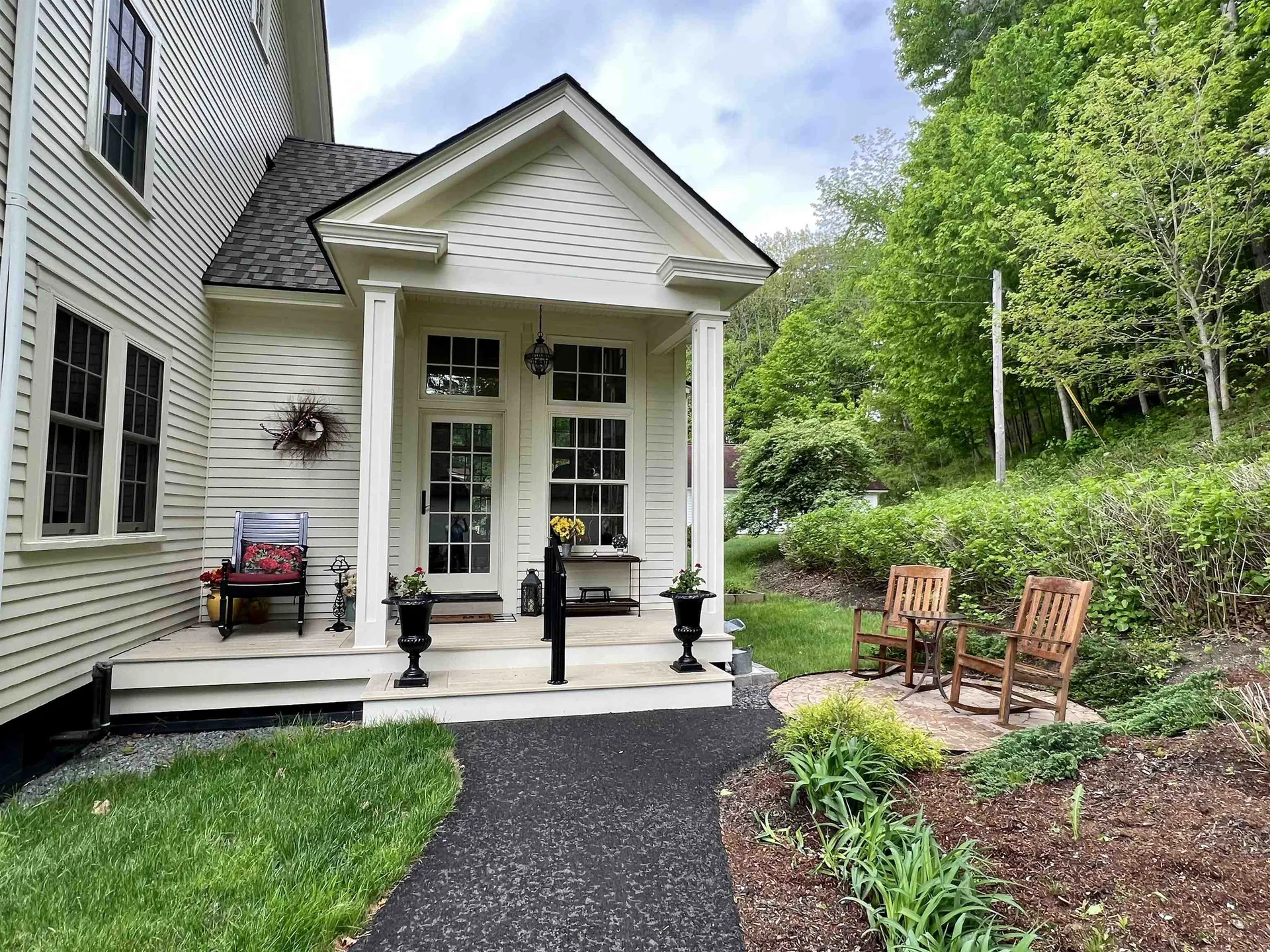 146 River Street Hartford VT 05059
