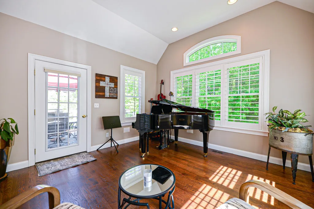 19 Crockett's Way Stratham NH 03885