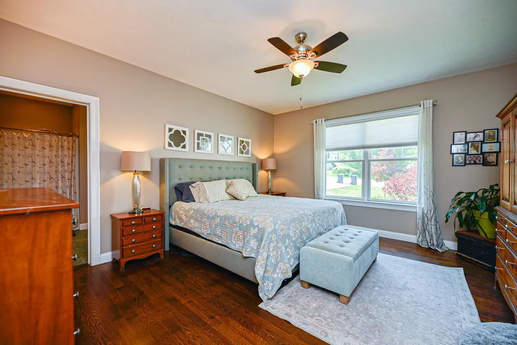 19 Crockett's Way Stratham NH 03885