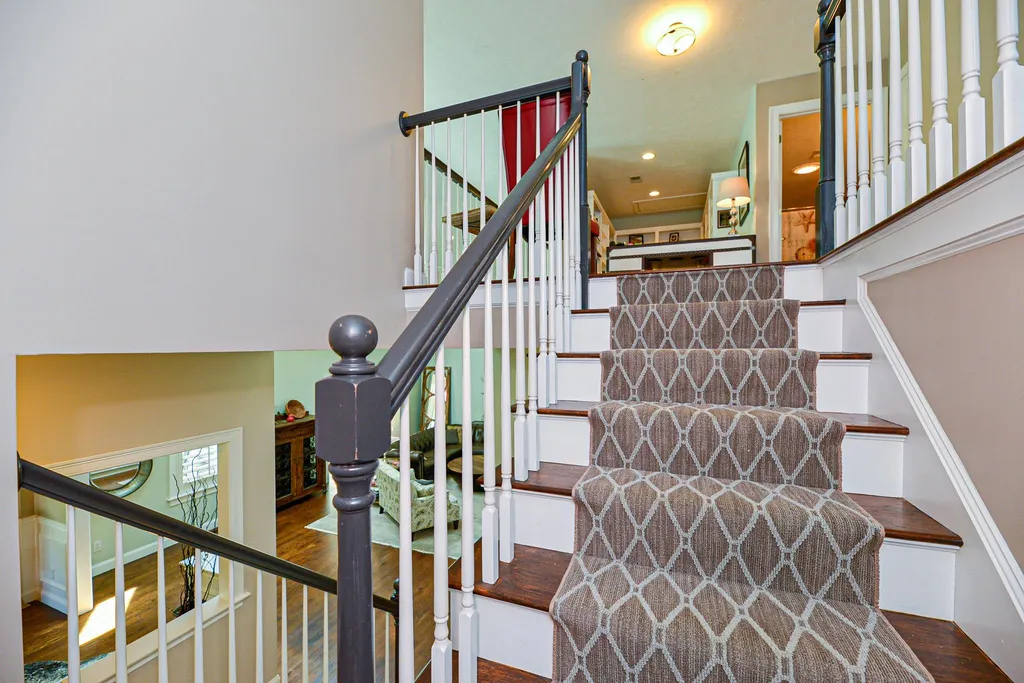 19 Crockett's Way Stratham NH 03885