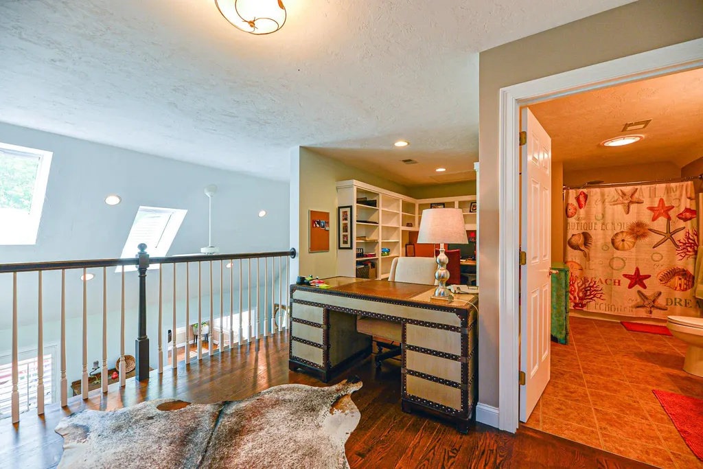 19 Crockett's Way Stratham NH 03885