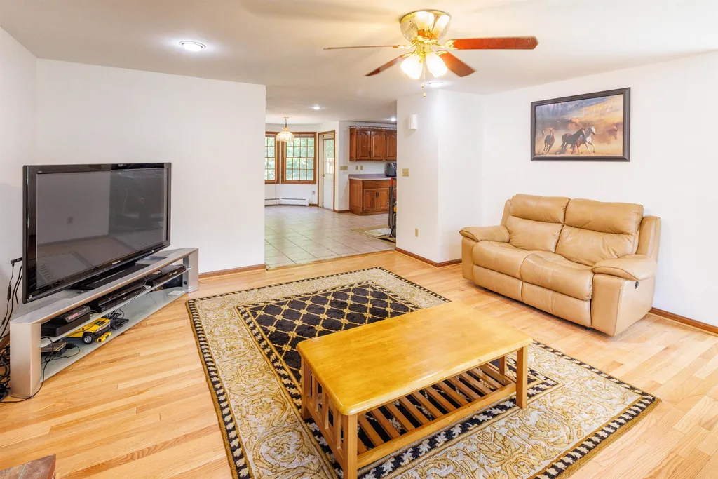 9 Briarwood Lane Dover NH 03820