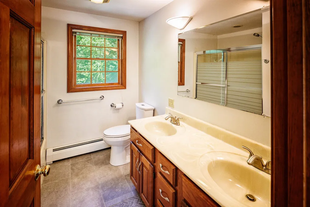 9 Briarwood Lane Dover NH 03820