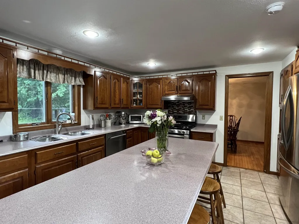 9 Briarwood Lane Dover NH 03820