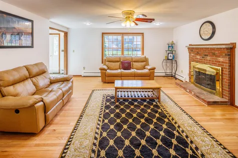 9 Briarwood Lane Dover NH 03820