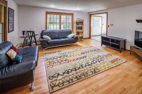 9 Briarwood Lane Dover NH 03820