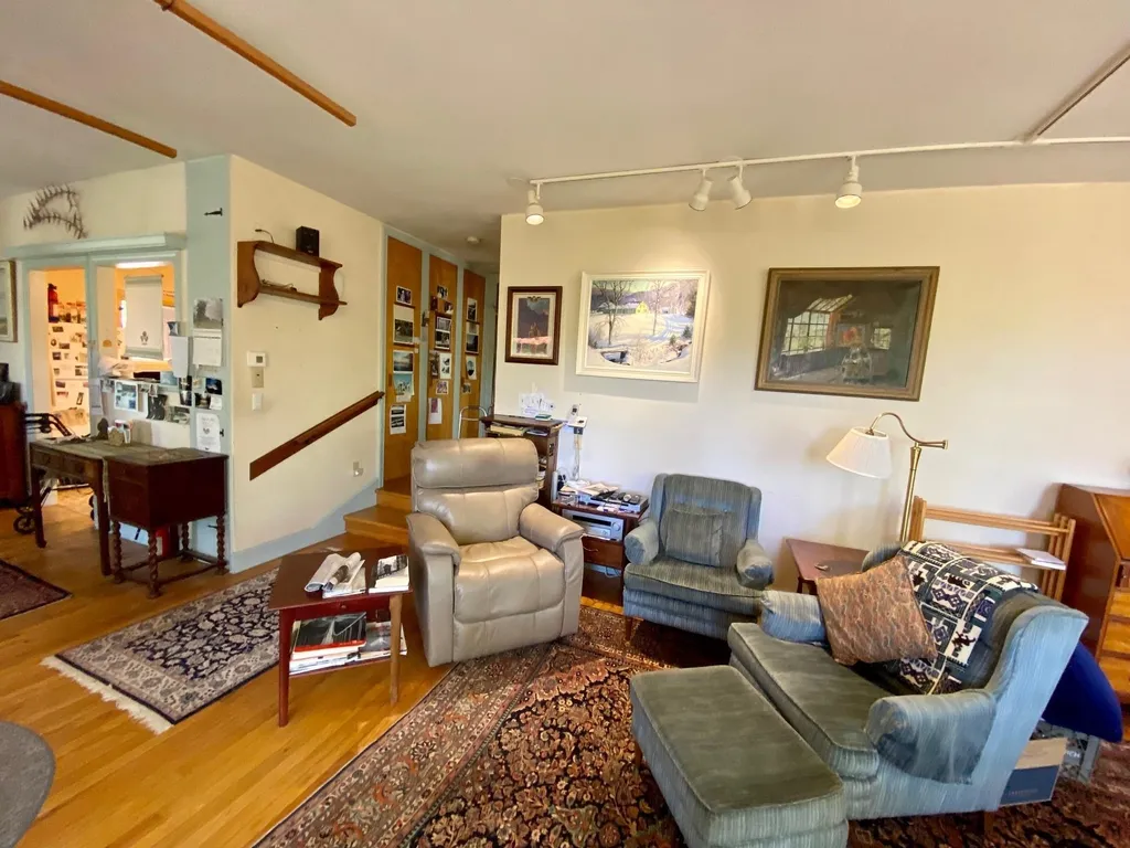 122 High Street Plainfield NH 03781