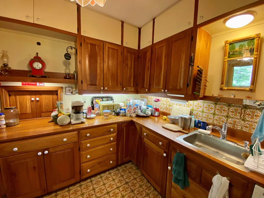 122 High Street Plainfield NH 03781