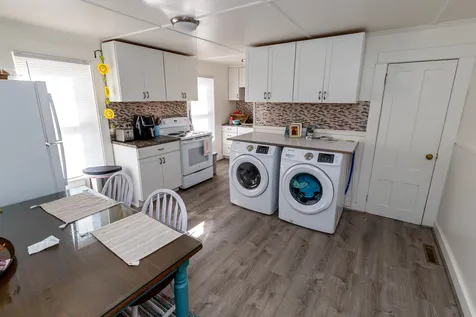 17 Maple Street Rochester NH 03867