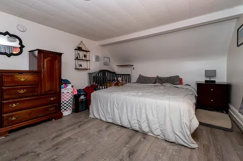 17 Maple Street Rochester NH 03867