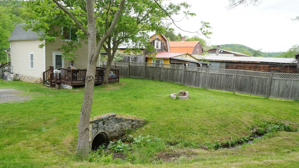 5 Acre Drive Landaff NH 03585