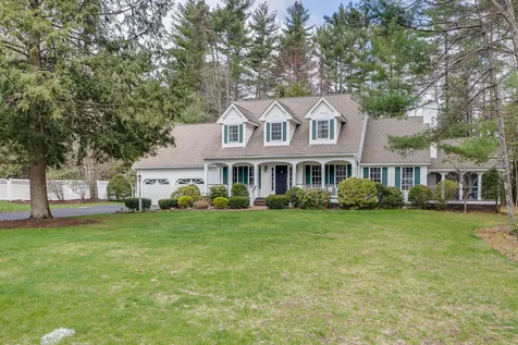 9 Mosswood Circle Amherst NH 03031
