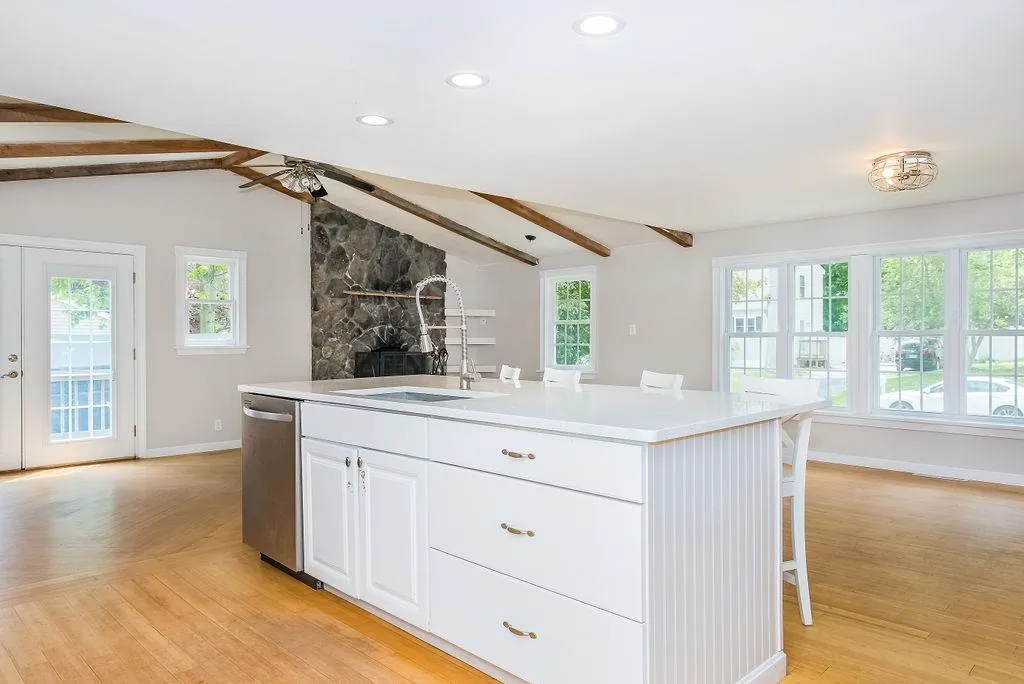 6 Tanglewood Drive Dover NH 03820